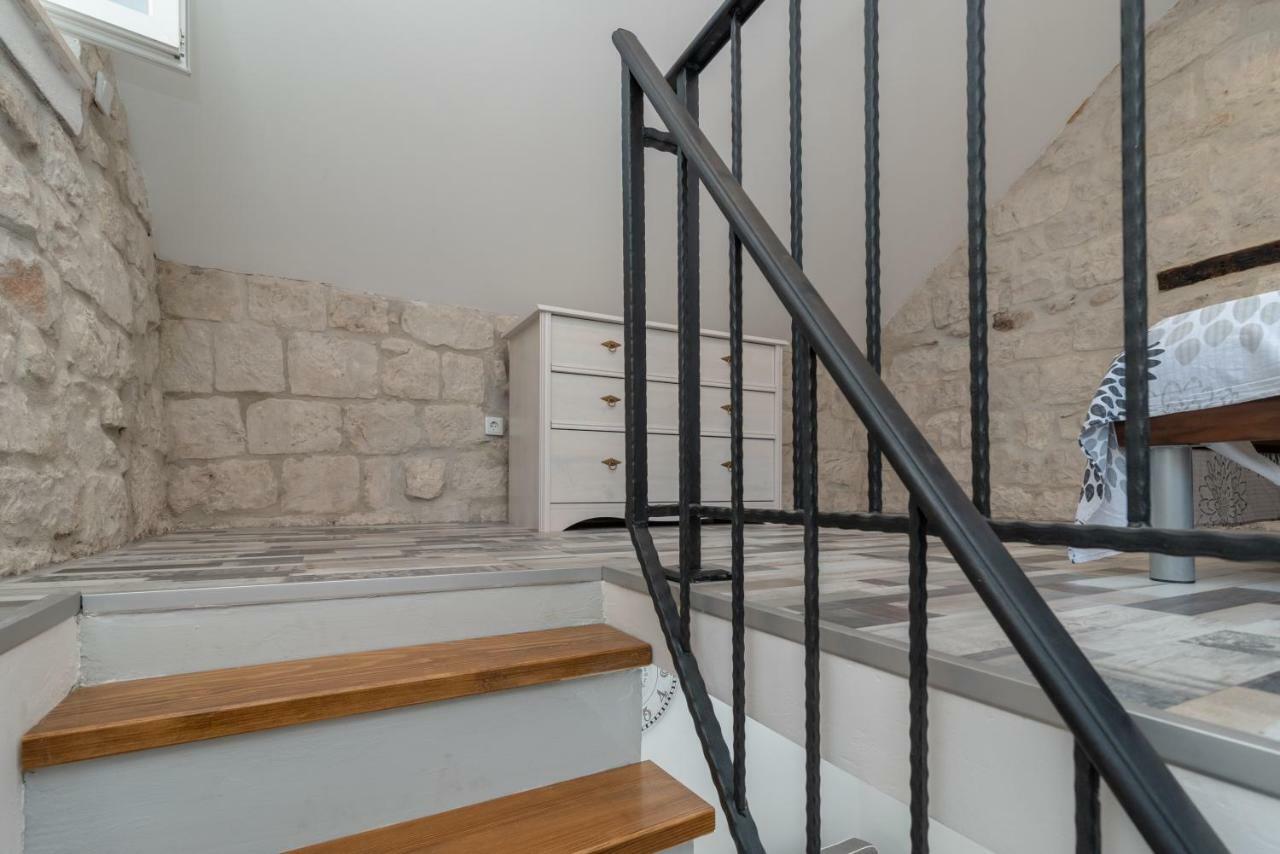 Apartman Skuribanda Apartman Trogir Kültér fotó